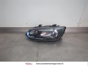 O203315 Gebruikte linker koplamp Volkswagen Polo