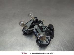 O203350 Gebruikte achterlicht printplaat links Peugeot 206