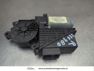 O203374 Gebruikte motor electrisch raam Volkswagen Polo