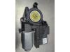 Gebruikte Portierruitmotor Volkswagen Polo O203374