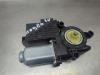 Gebruikte Portierruitmotor Volkswagen Polo O203377