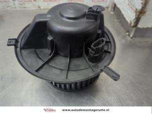 O203420 Gebruikte chaufage ventilatiemotor Volkswagen Golf