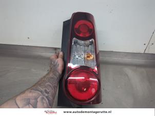 O203445 Gebruikte achterlicht rechts Citroen Berlingo