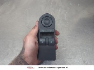 O203508 Gebruikte raam schakelaar elektrisch Opel Zafira