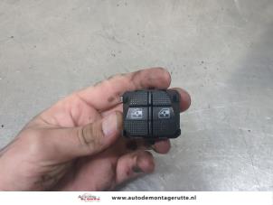 O203510 Gebruikte raam schakelaar elektrisch Volkswagen Golf