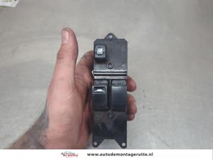 O203549 Gebruikte combischakelaar ramen Mitsubishi Colt