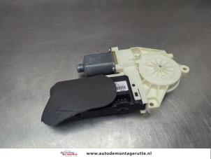 O203566 Gebruikte motor electrisch raam Renault Laguna