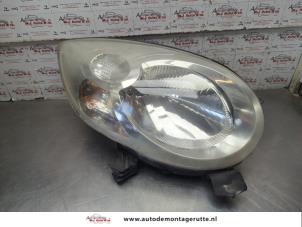 O203580 Gebruikte koplamp rechts Citroen C1