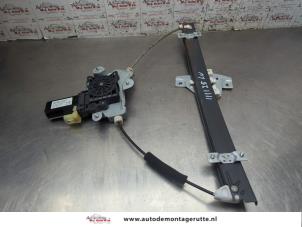 O203588 Gebruikte ruitmechaniek 4deurs links-voor Kia Picanto