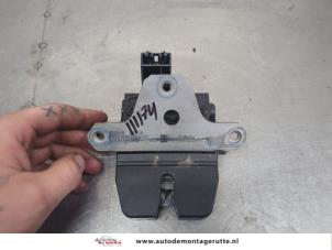O203634 Gebruikte achterklep slotmechaniek Ford Focus