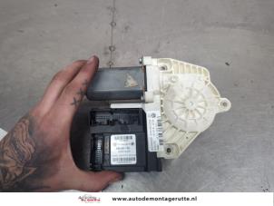 O203649 Gebruikte motor electrisch raam Volkswagen Eos