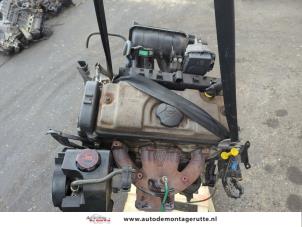 O203687 Gebruikte motor Peugeot 206 PLUS