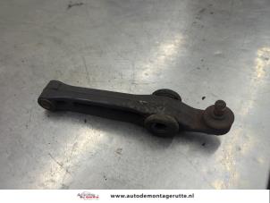 O203703 Gebruikte draagarm rechts-voor Suzuki Wagon R+