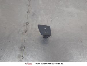 O203718 Gebruikte raam schakelaar elektrisch Fiat 500