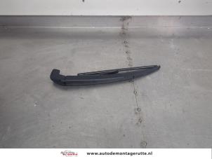 O203734 Gebruikte ruitenwisserarm achter Fiat 500