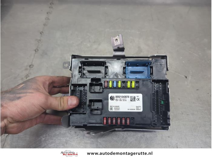 Gebruikte Computer Body Control Fiat 500X (334) 1.3 FireFly Turbo 150 16V Prijs op aanvraag aangeboden door Autodemontage M.J. Rutte B.V.