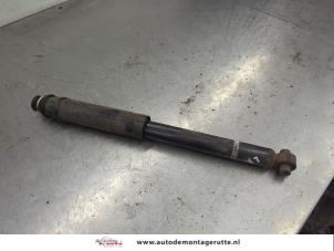 O203812 Gebruikte schokdemper links-achter Toyota Auris