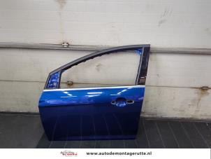 O203855 Gebruikte deur 4deurs links-voor Ford Focus