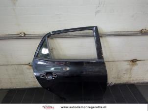 O203865 Gebruikte portier 4deurs rechts-achter Toyota Auris
