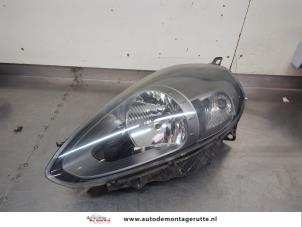 O203896 Gebruikte koplamp links Fiat Punto
