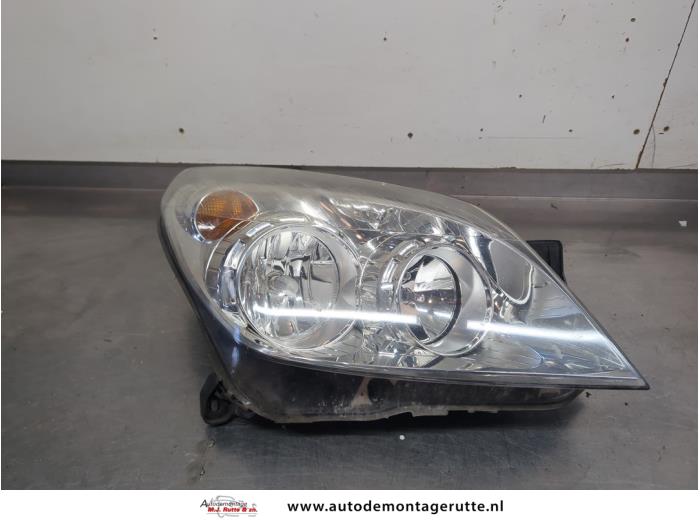 Gebruikte Koplamp rechts Opel Astra O203921