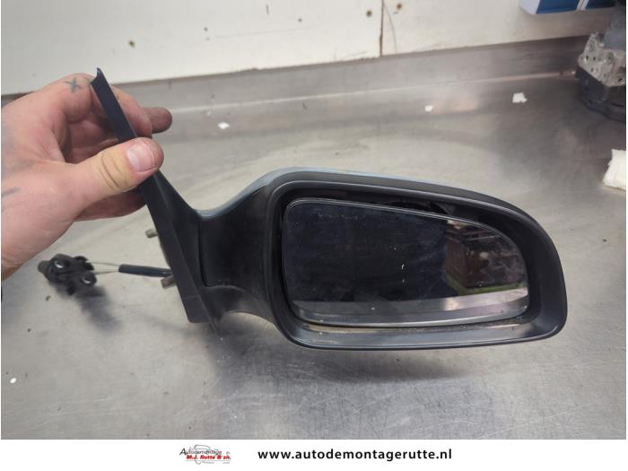 Gebruikte Buitenspiegel rechts Opel Astra O203929