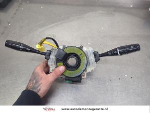 O203958 Gebruikte schakelaar stuurkolom (licht) Mitsubishi Outlander