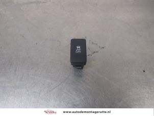 O204033 Gebruikte schakelaar esp Honda Insight