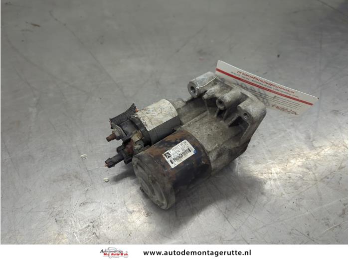 Gebruikte Startmotor Peugeot 3008 O204044