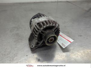 O204052 Gebruikte alternator Ford KA