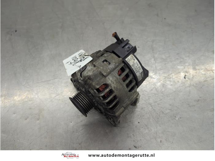 Gebruikte Alternator Volkswagen Fox O204074