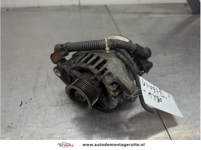 Gebruikte Alternator Toyota Aygo O204081