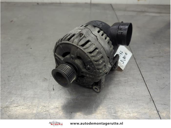 Gebruikte Alternator BMW 5-Serie O204087