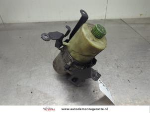 O204110 Gebruikte stuurpomp Volkswagen Fox