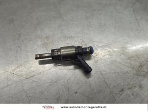 O204114 Gebruikte injector (benzine injectie) Seat Altea