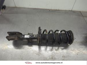 O204127 Gebruikte mac phersonpoot links-voor Volkswagen Crafter
