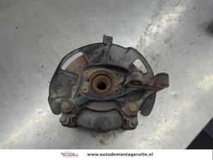 O204128 Gebruikte asschenkel links-voor Volkswagen Crafter