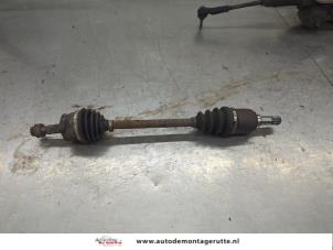 O204132 Gebruikte cardanas links-voor (vwa) Fiat 500