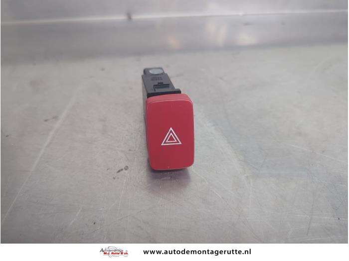 Gebruikte Gevarenlicht Schakelaar Hyundai Tucson O204149