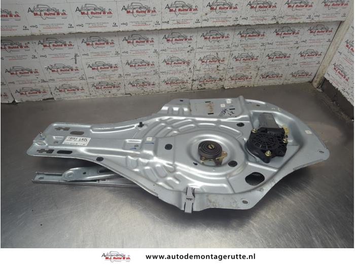 Gebruikte Ruitmechaniek 4Deurs links-voor Hyundai Tucson O204154