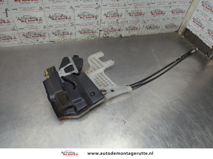 Gebruikte Deurslot Mechaniek 4Deurs links-achter Hyundai Tucson O204176