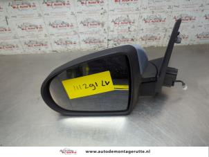 O204233 Gebruikte buitenspiegel links Mitsubishi Colt