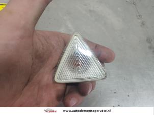 O204217 Gebruikte knipperlicht rechts Mitsubishi Colt