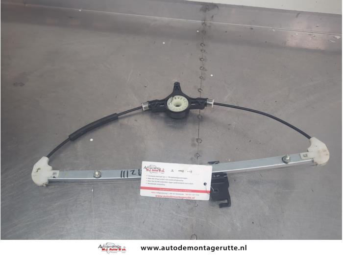 Gebruikte Ruitmechaniek 4Deurs links-achter Mazda 6 O204239
