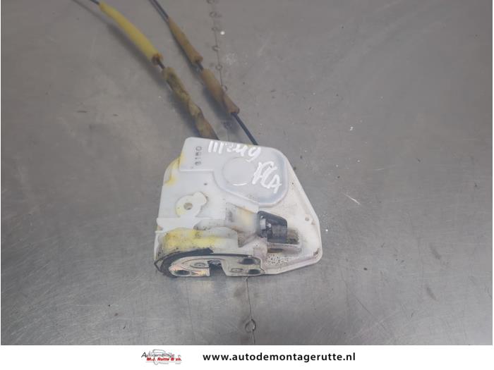 Gebruikte Deurslot Mechaniek 4Deurs rechts-achter Mazda 6 O204223