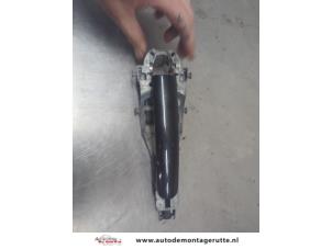 O204263 Gebruikte portiergreep 4deurs links-voor Volkswagen Golf