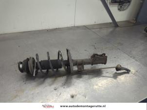 O204287 Gebruikte voorpoot rechts Ford KA