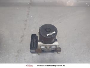 O204299 Gebruikte abs pomp Honda Insight