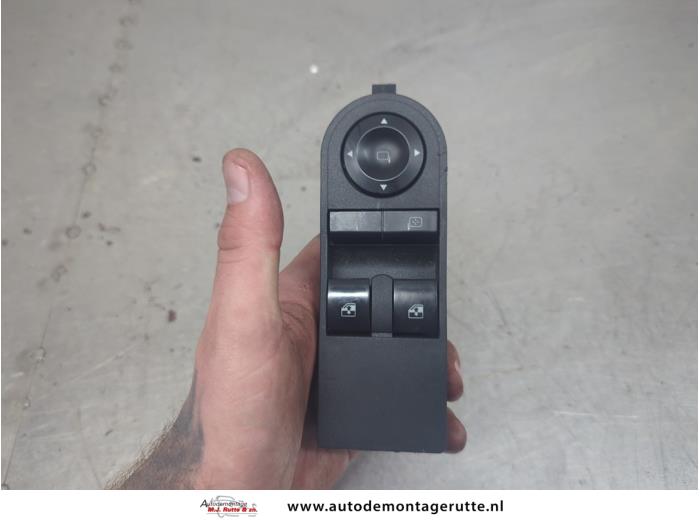 Gebruikte Combischakelaar ramen Opel Astra O204314