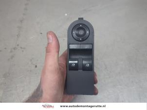 O204314 Gebruikte combischakelaar ramen Opel Astra